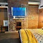 Apartment Luxury Industrial Near Brudenell Social Club & Headingley Stadium Leeds (West Yorkshire)