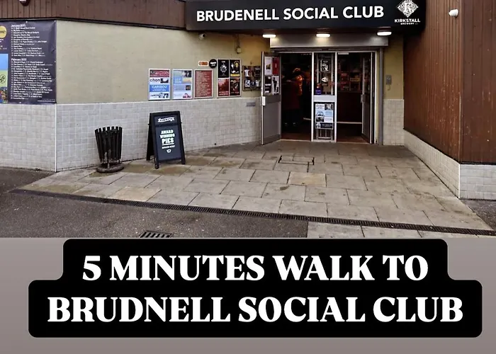 Luxury Industrial * Leeds (West Yorkshire)